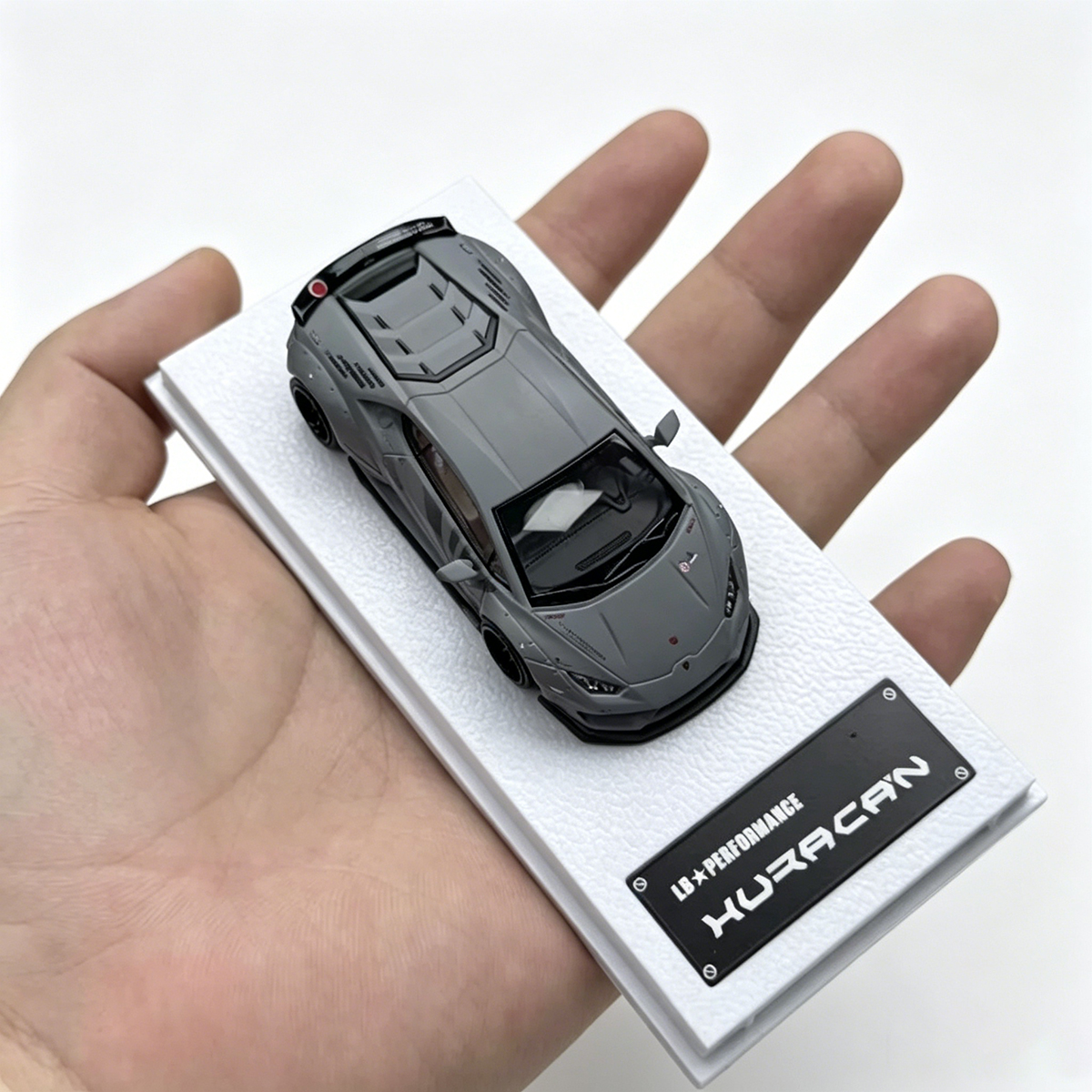 MJ Model 1:64 Lamborghini Hura – Die Cast Car 1 64 Bewertung und Preis