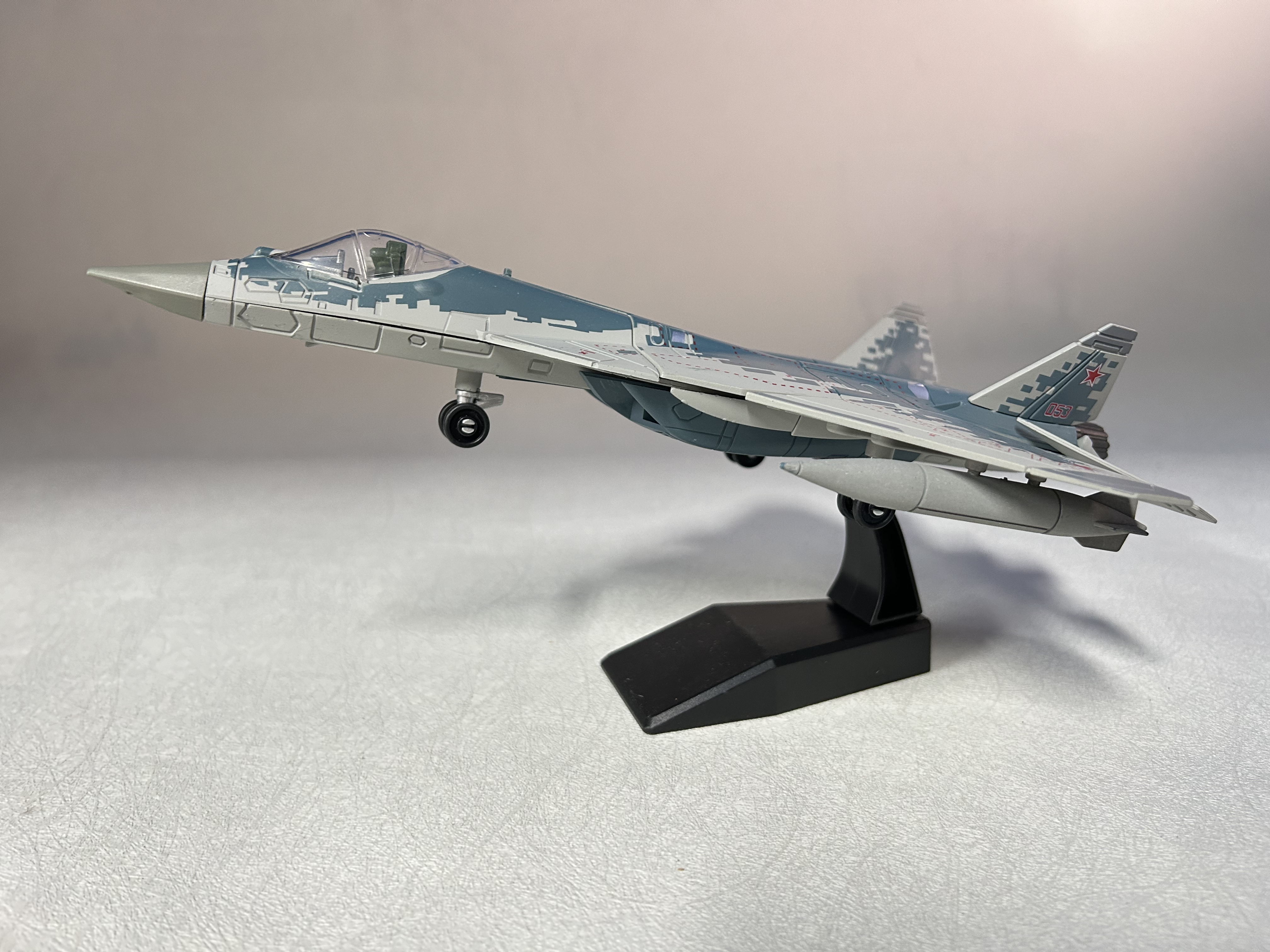 Aircraft Model Toy 1/72 Scale  – Model Airplane Plastic Bewertung und Preis