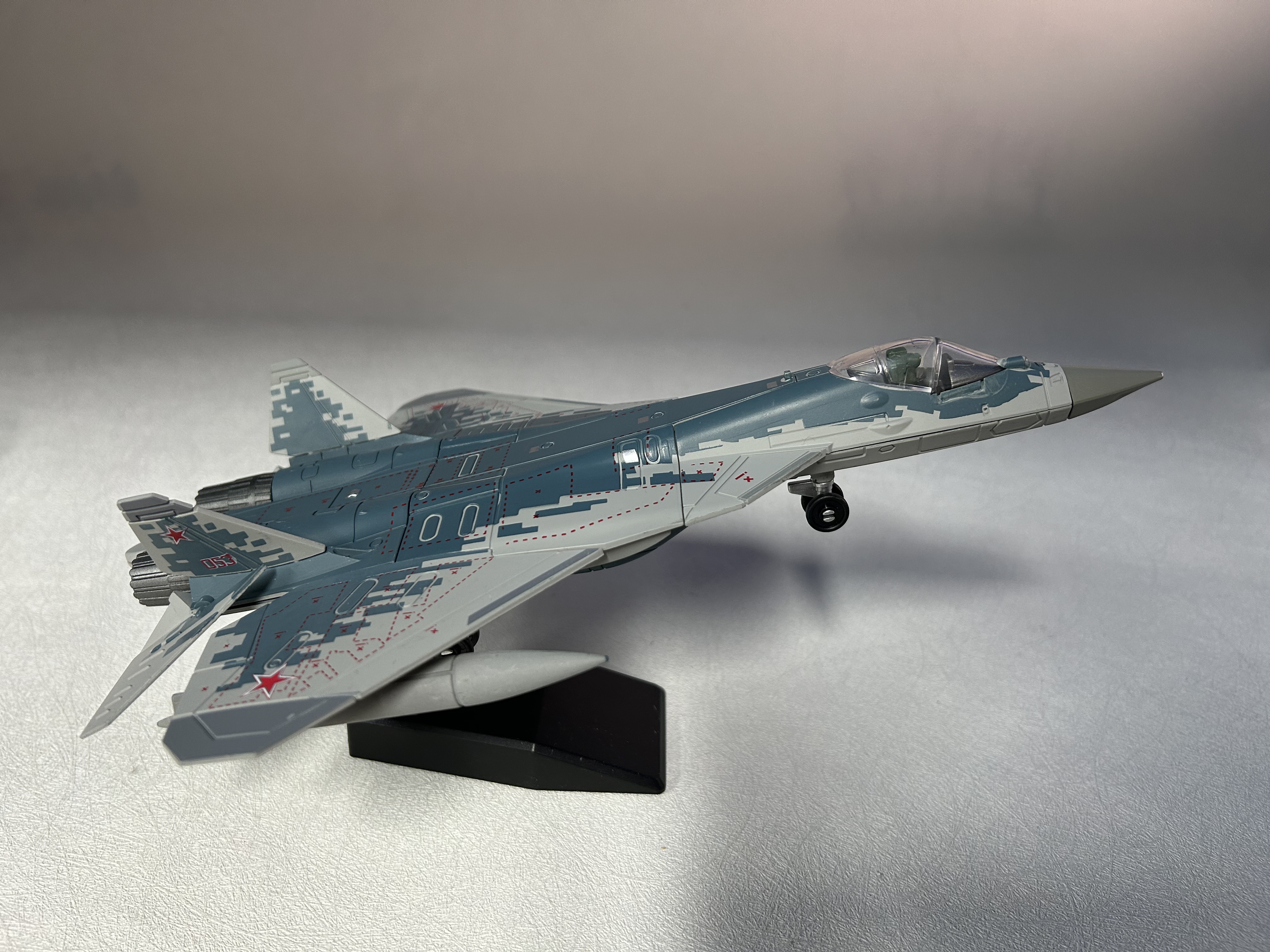 Aircraft Model Toy 1/72 Scale  – Model Airplane Plastic Bewertung und Preis