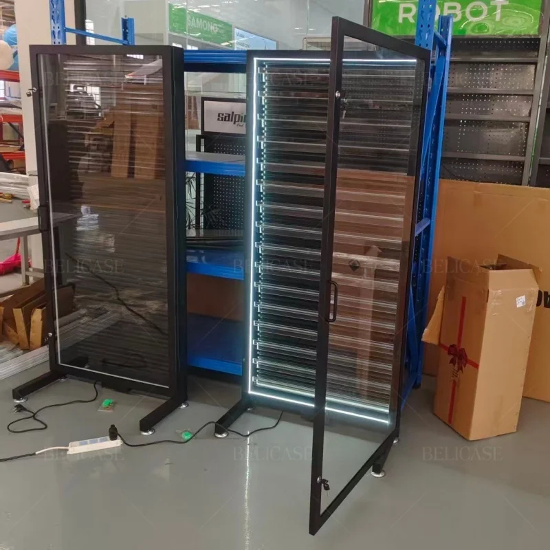 custom.Lockable Wall Cabinet B – Graded Card Display Bewertung und Preis