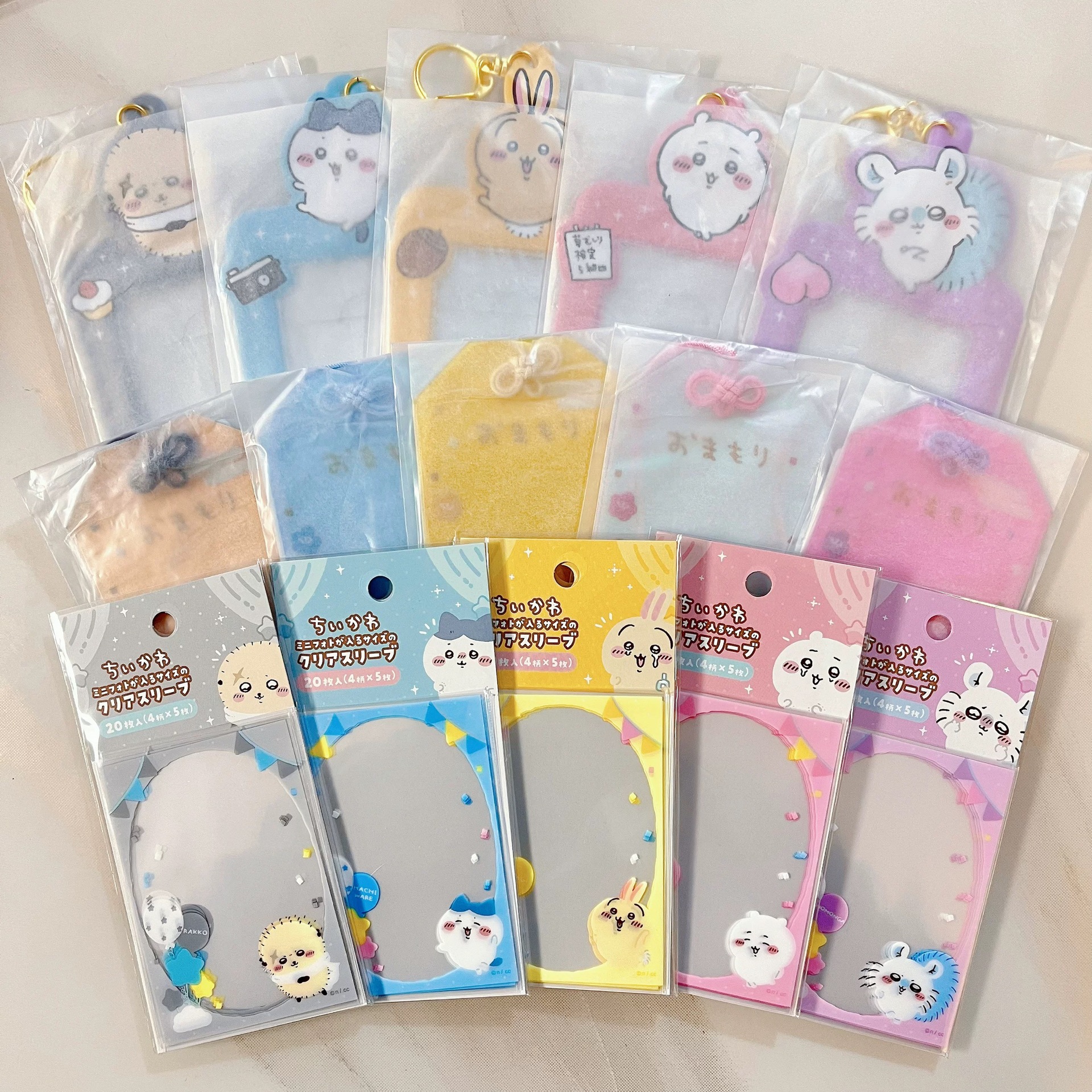 yiji Usagi Hachiware Momonga C – Card Penny Sleeve Bewertung und Preis